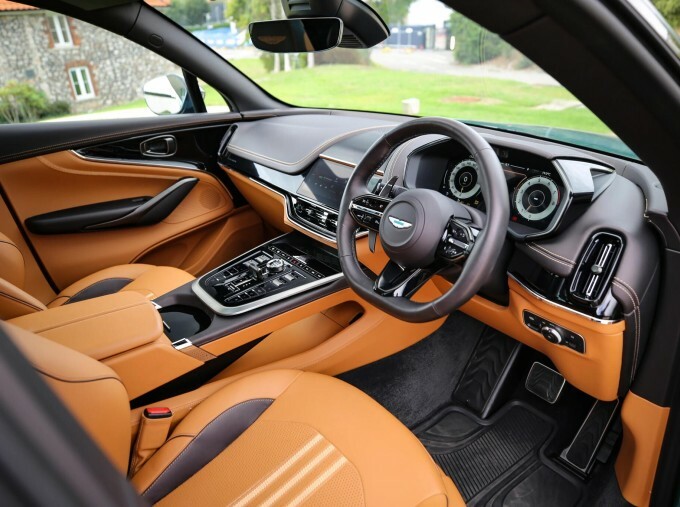 Aston Martin DBX V8 Euro 6 Green #3