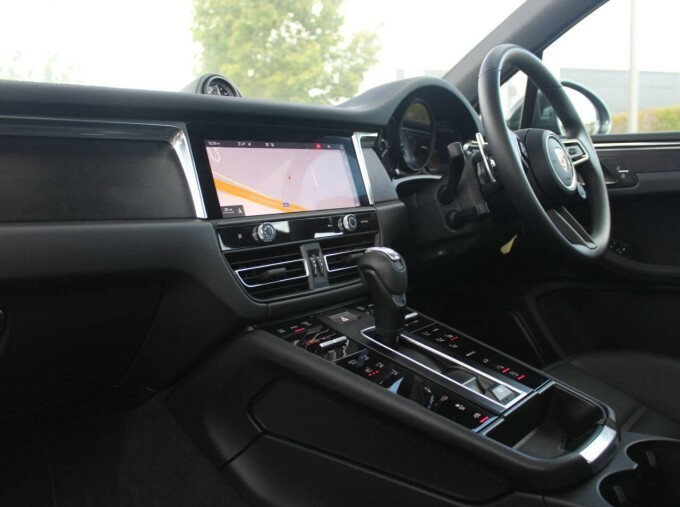 Porsche Macan V6 Gts Pdk Euro 6 Grey #3