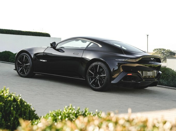 Aston Martin Vantage V8 Euro 6 LB69WXS Black #2