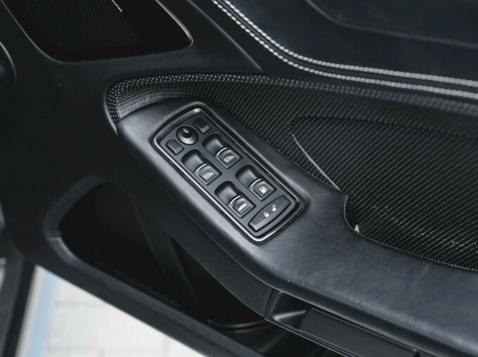 Aston Martin Vanquish V12 Carbon Black Ed 22 Touchtronic Black #27