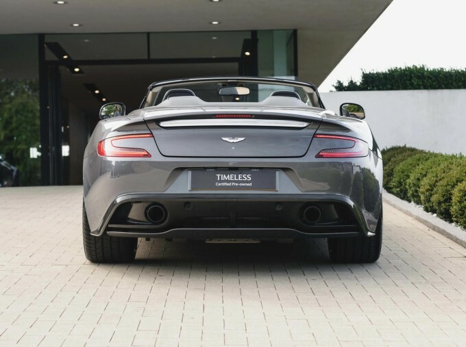 Aston Martin Vanquish V12 Carbon Black Ed 22 Touchtronic Black #18