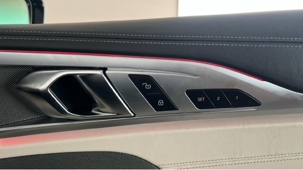BMW 8 Series 840I Sdrive Black #32