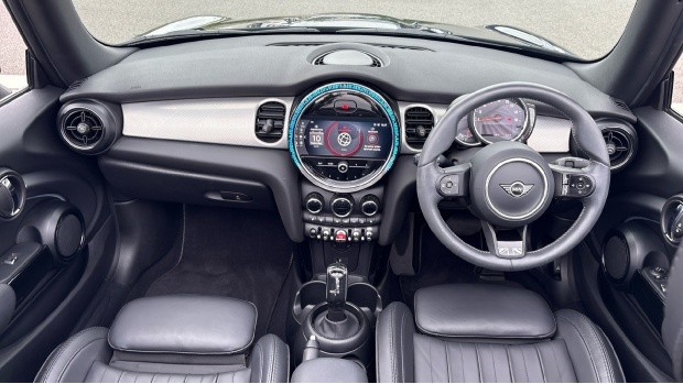 Mini Convertible Cooper Exclusive Steptronic Euro 6 Black #4