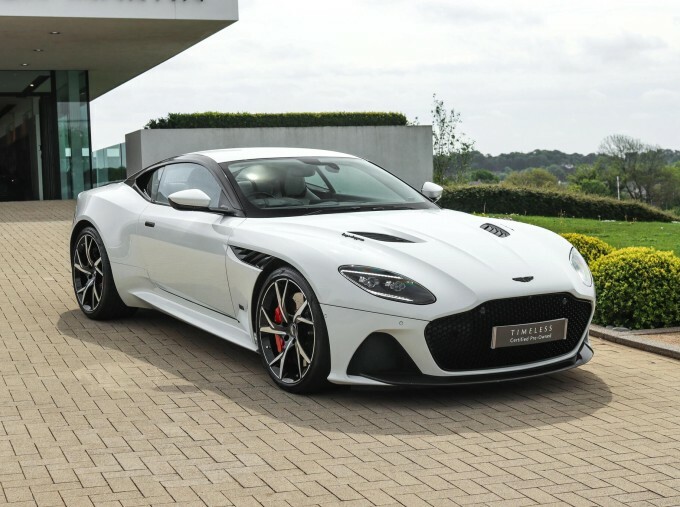 Aston Martin DBS V12 Biturbo Superleggera Euro 6 White