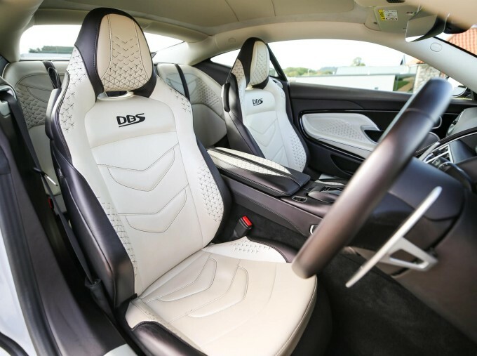 Aston Martin DBS V12 Biturbo Euro 6 White #5