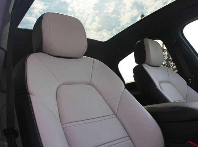 Porsche Cayenne Cayenne Coupe Blue #4
