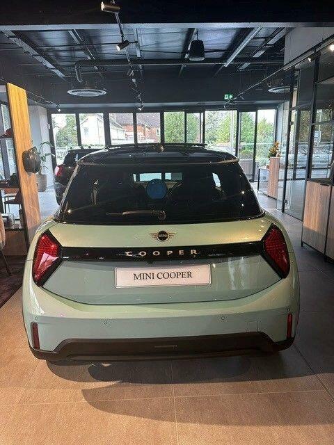 Mini Hatch 1.5C Exclusive Steptronic Euro 6 Green #5