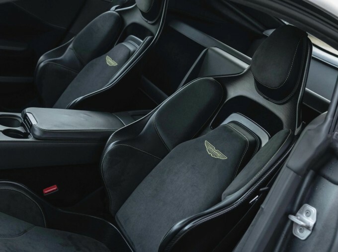 Aston Martin Vantage 4.0 V8 Euro 6  #40
