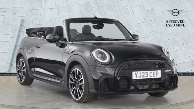 Mini Convertible Cooper Sport Steptronic Euro 6 2-Door Black
