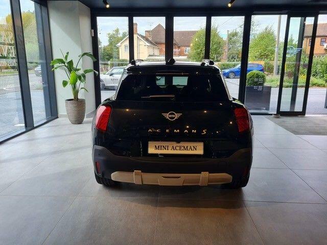 Mini Aceman Se 54.2Kwh Exclusive 5-Door Black #6