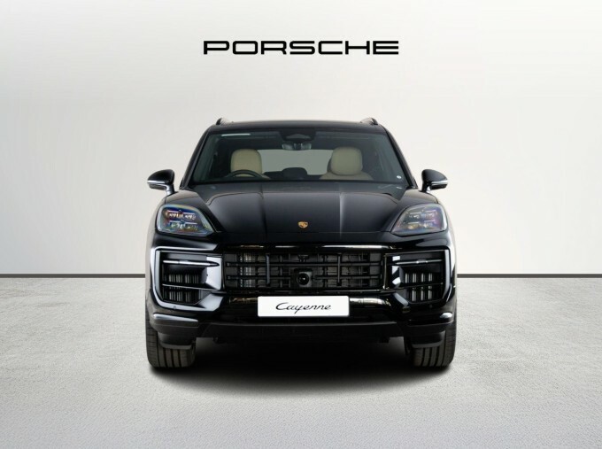 Porsche Cayenne 3.0T V6 Black Edition Tiptronics 4Wd Euro 6 5-Door Black #4