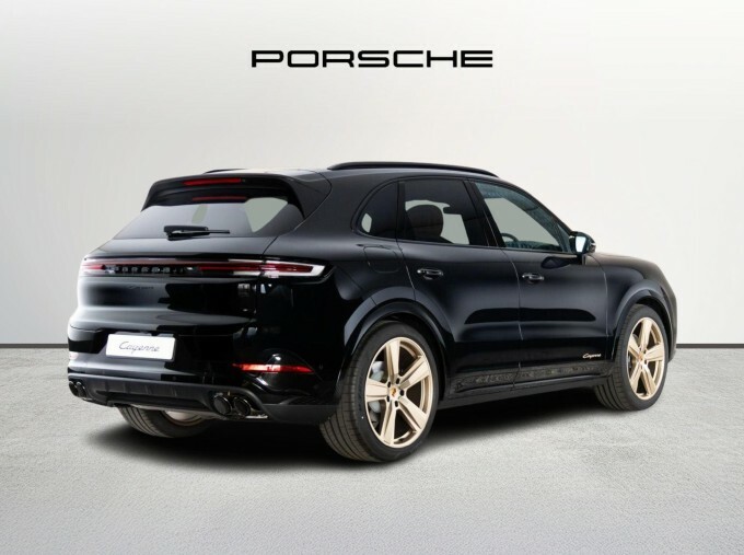 Porsche Cayenne 3.0T V6 Black Edition Tiptronics 4Wd Euro 6 5-Door Black #3