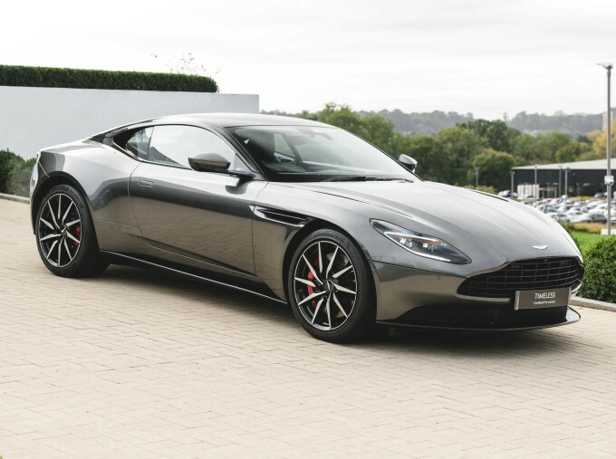 Aston Martin DB11 4.0 V8 Euro 6 2-Door Silver