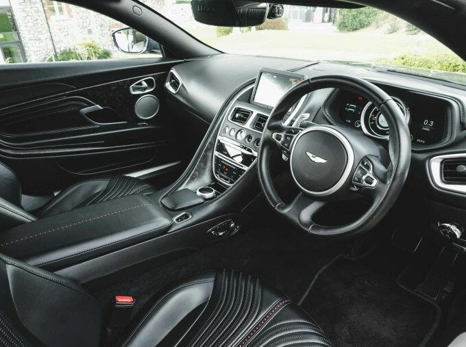 Aston Martin DB11 4.0 V8 Euro 6 2-Door Silver #3