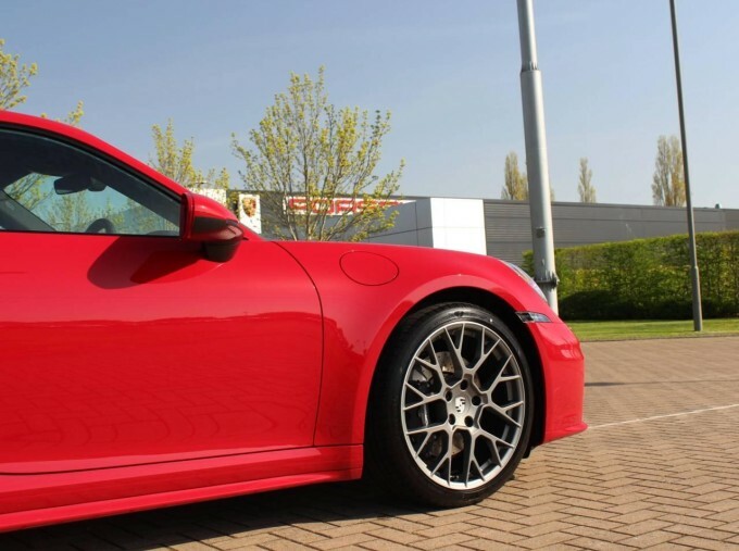 Porsche 911 Gts T-hybrid Pdk White #14