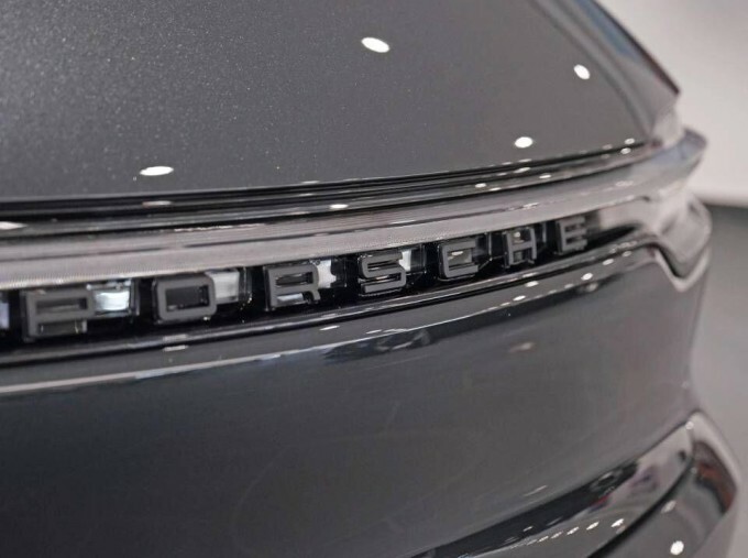 Porsche Macan 470Kw Turbo 100Kwh Black #55