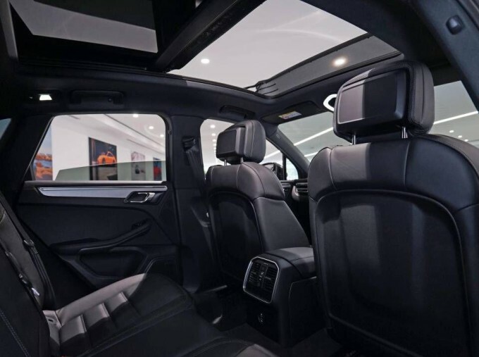 Porsche Macan 470Kw Turbo 100Kwh Black #19