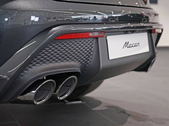 Porsche Macan 470Kw Turbo 100Kwh Black #53