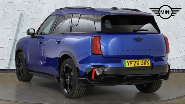 Mini Electric E 66.5Kwh Sport Blue #2