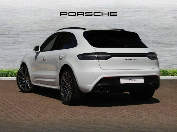 Porsche Macan Macan Suv White #2