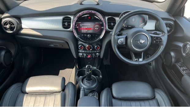 Mini Convertible Cooper Exclusive Steptronic Euro 6 Black #4