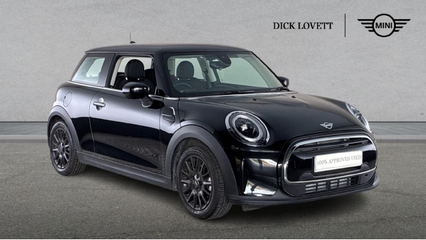 Mini Hatch Cooper Classic Steptronic Euro 6 Black