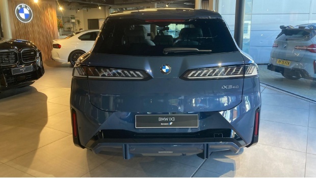 BMW iX3 40 82.6Kwh M Sport Blue #5