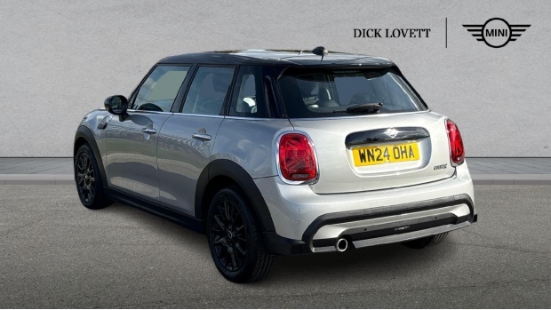 Mini Hatch Cooper Classic Steptronic Euro 6 5-Door Silver #2