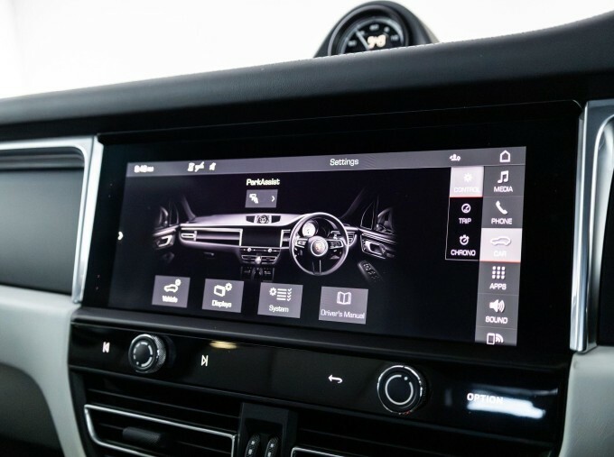 Porsche Macan Suv 5dr Electric Auto Silver #63