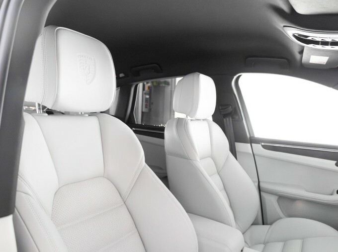 Porsche Macan Suv 5dr Electric Auto Silver #54