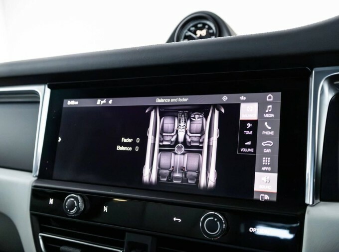 Porsche Macan Suv 5dr Electric Auto Silver #29