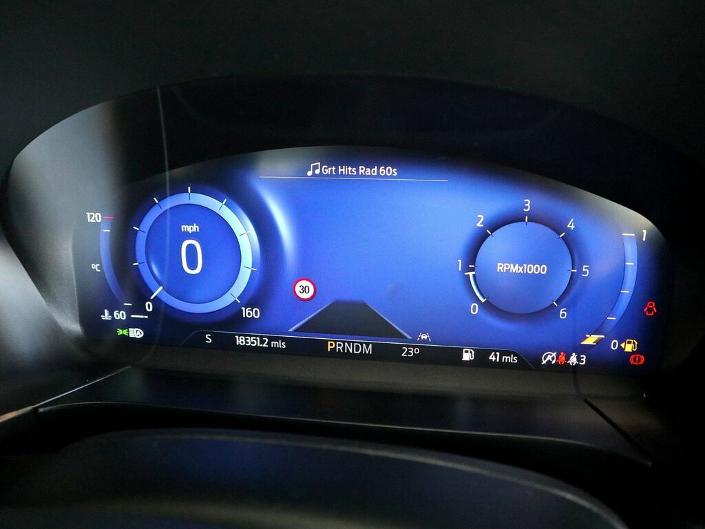 Ford Kuga 2.5 Fhev Vignale Cvt Silver #46