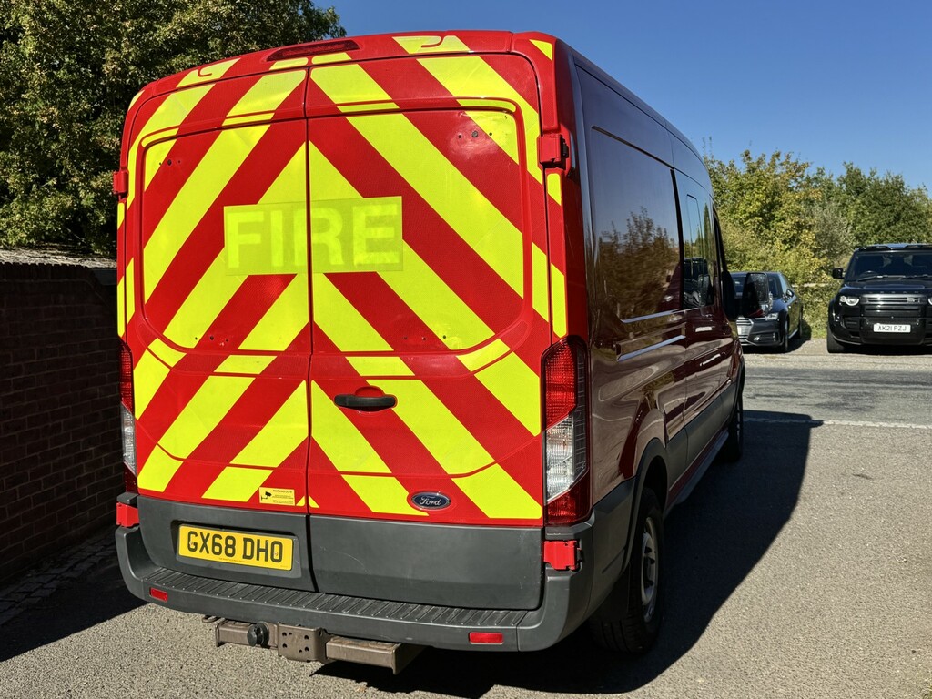 Ford Transit Custom Combi Van 2.0 350 Ecoblue 201868 Red #5