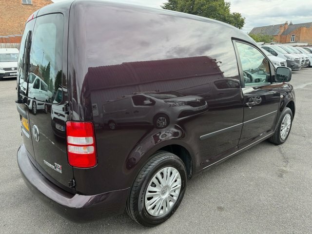 Volkswagen Caddy 1.6 Tdi C20 Trendline Purple #4