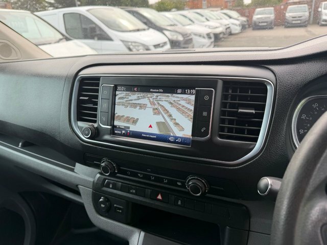 Toyota PROACE 1.6D Comfort Medium Panel Van Mwb Euro 6 Ss 6Dr Silver #12