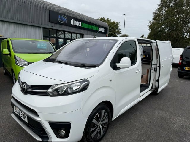 Toyota PROACE 1.6D Comfort Medium Panel Van Mwb Euro 6 Ss 6Dr Silver #7