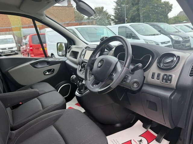 Renault Trafic Renualt Traffic Euro 6 Black #14