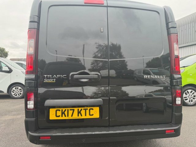 Renault Trafic 1.6 Dci Energy 27 Black #4