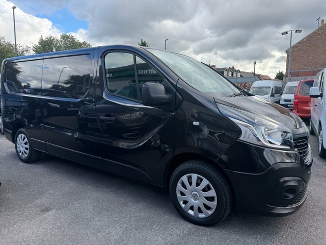 Renault Trafic 1.6 Dci 29 Business Black #2