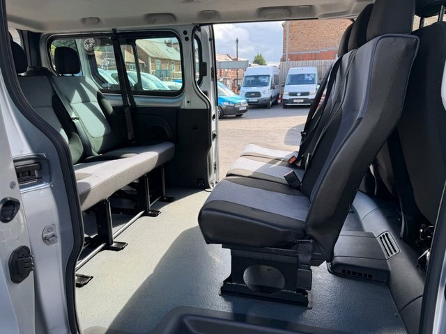 Vauxhall Vivaro L2h1 2900 Sportive Cdti White #19