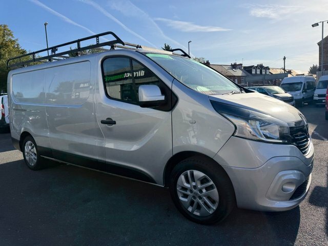 Renault Trafic 1.6 Sl27 Business Plus Dci 120 Bhp Red #28