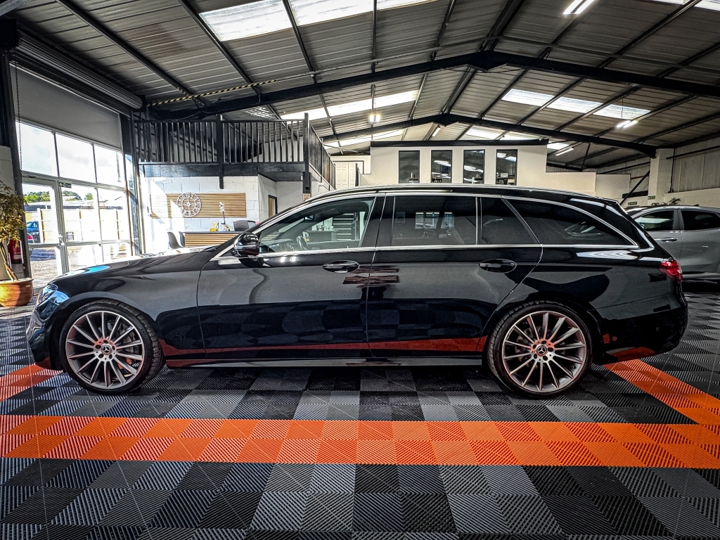 Mercedes-Benz E Class 2.0 E 220 D Amg Line Black