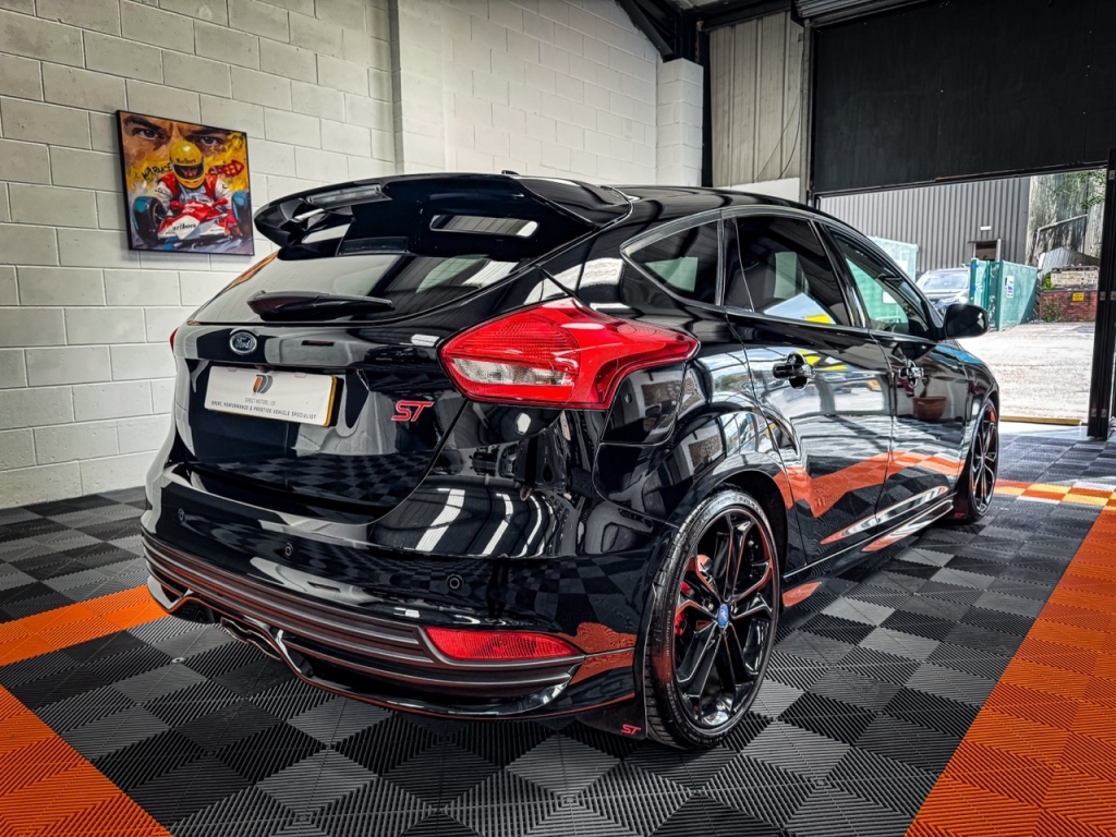 Ford Focus 1.0T Ecoboost Titanium Euro 6 Ss  #4