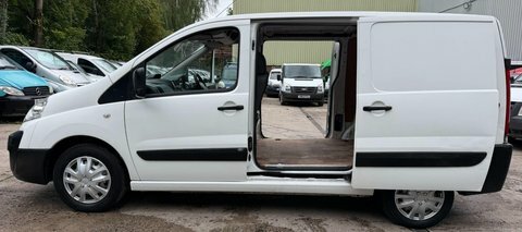 Peugeot Expert Diesel White #28