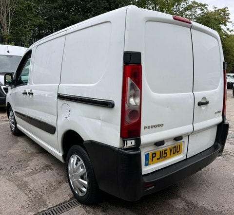 Peugeot Expert Diesel White #9