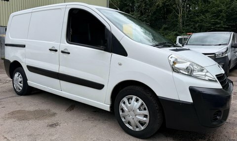 Peugeot Expert Diesel White #2