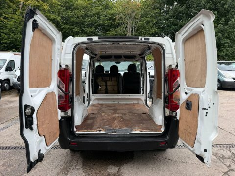 Peugeot Expert Diesel White #26