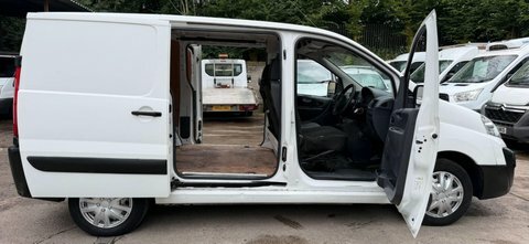 Peugeot Expert Diesel White #29