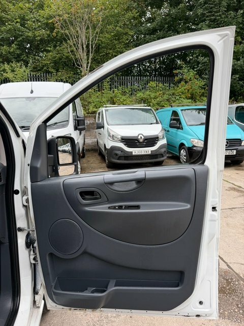 Peugeot Expert Diesel White #17