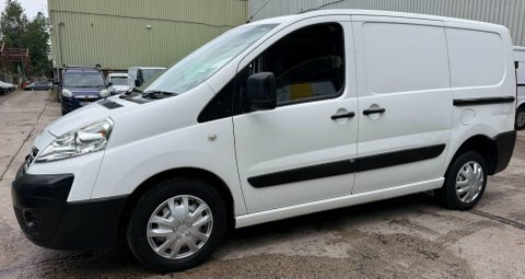 Peugeot Expert Diesel White #14